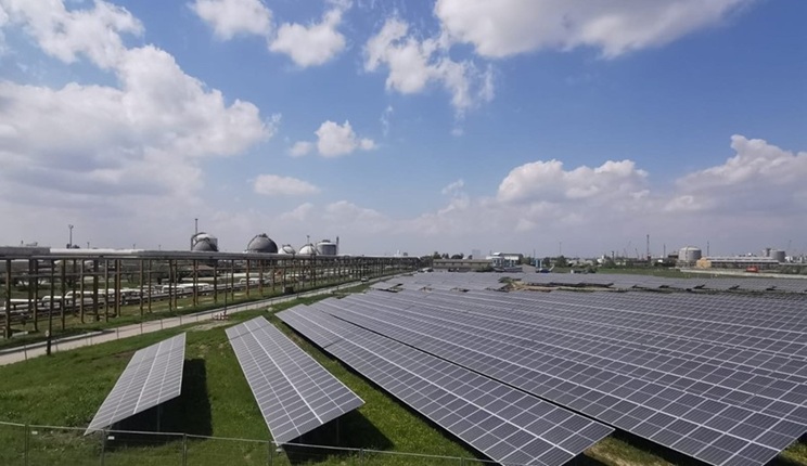 Plenitude avvia la produzione di un impianto fotovoltaico a Porto Marghera