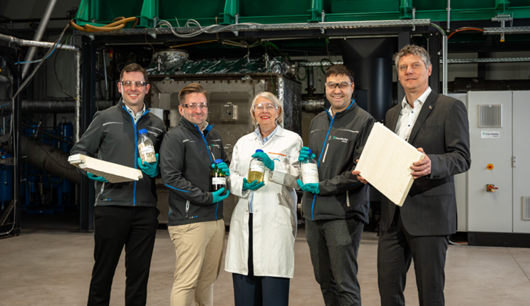 Covestro e l’Istituto tedesco Fraunhofer Umsicht firmano un accordo per un innovativo impianto pilota di riciclo tramite pirolisi intelligente